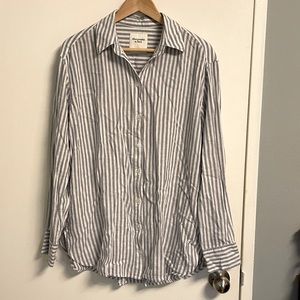 A&F oversized long sleeve blue and white striped top